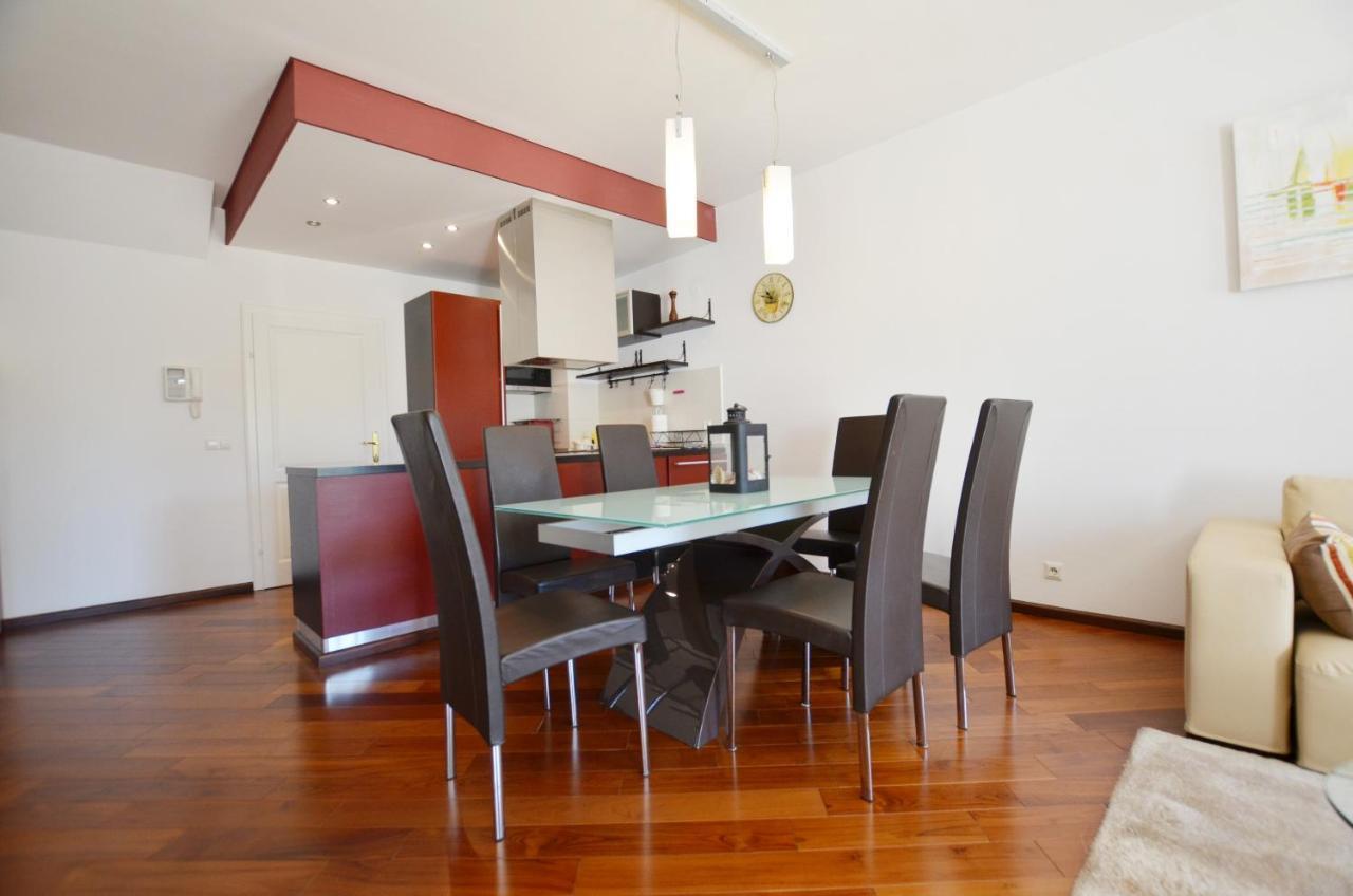Apartment Max Rovinj Exterior photo