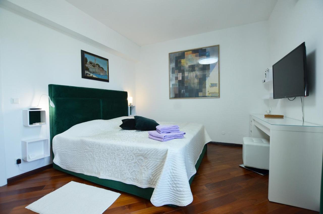 Apartment Max Rovinj Exterior photo